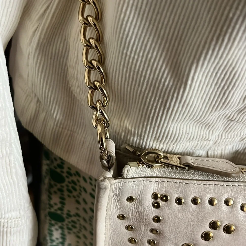 Coach stud Rivet Cream-Gold Leather crossbody purse. In GUC - Picture 15 of 16